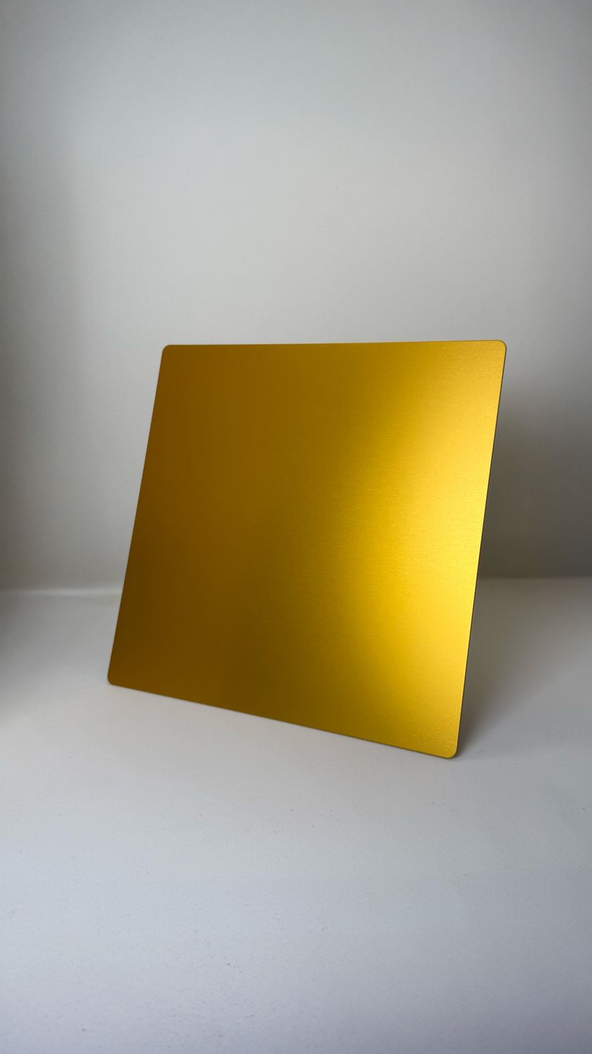 Plaque Tesla jaune grande