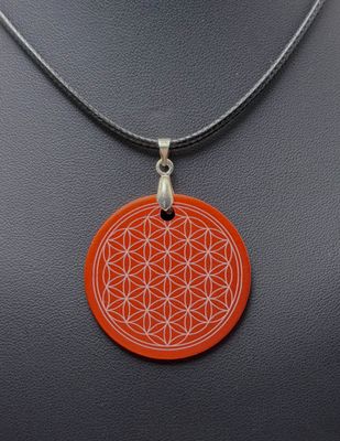 Pendentif plaque Tesla Fleur de vie rouge