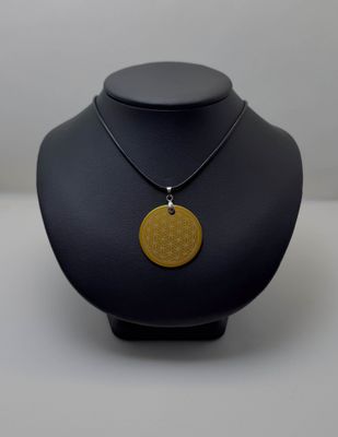 Pendentif plaque Tesla Fleur de vie jaune or