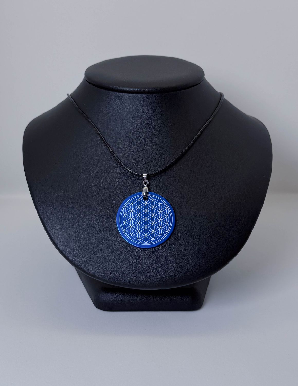 Pendentif plaque Tesla Fleur de vie bleu indigo