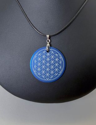 Pendentif plaque Tesla Fleur de vie bleu indigo