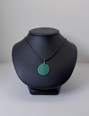 Pendentif plaque Tesla vert