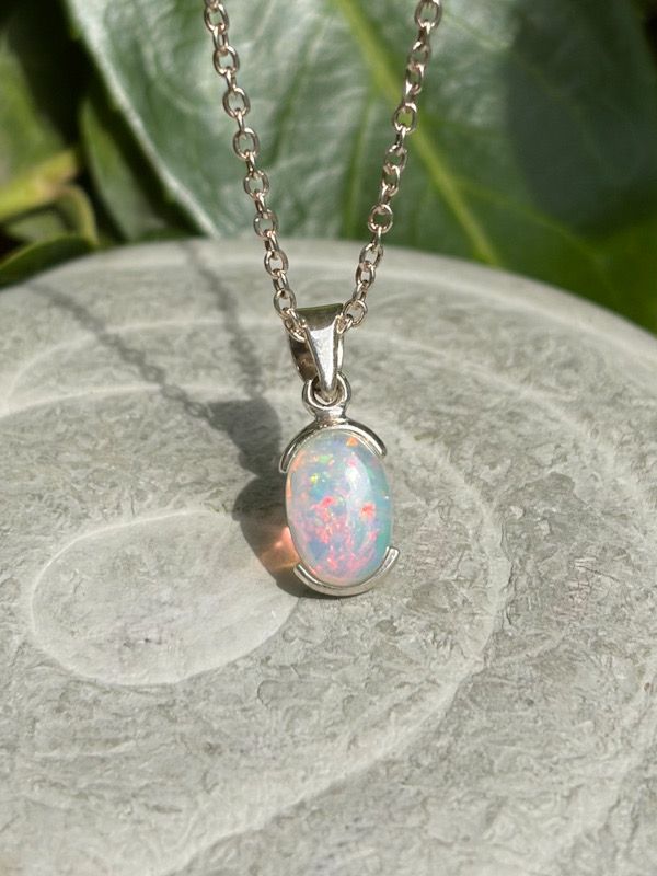 Pendentif en Opale Welo