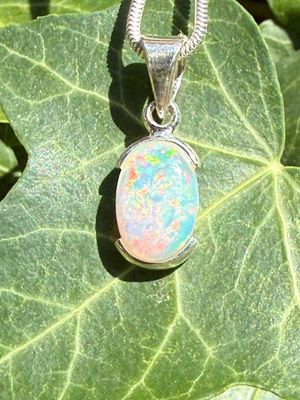 Pendentif en Opale Welo