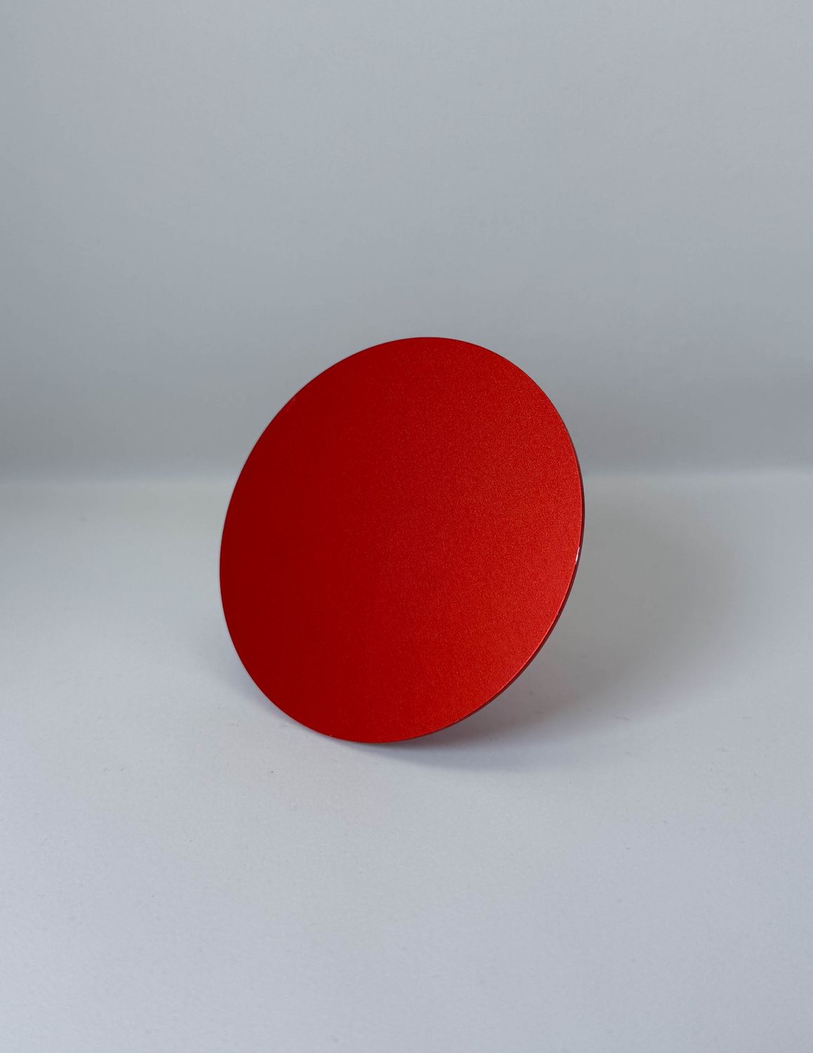 Plaque Tesla ronde rouge Plaque Tesla ronde rouge