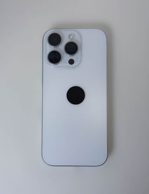 Puce Tesla ronde noire autocollante pour portable, 2 cm Puce Tesla ronde noire autocollante pour portable, 2 cm