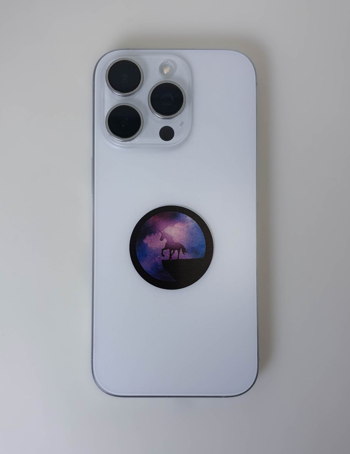 Puce Tesla ronde licorne autocollante pour portable, 3,6 cm Puce Tesla ronde licorne autocollante pour portable, 3,6 cm