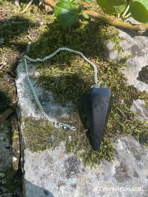 Pendule hexagonal en Tourmaline