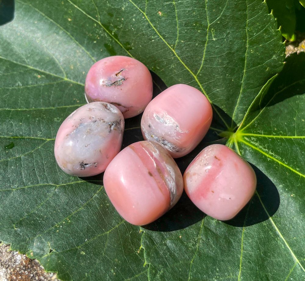 Opale rose des Andes roulée