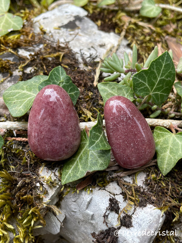 Aventurine rouge (Muscovite) percée