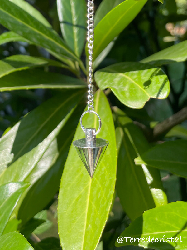 Pendule conique argenté