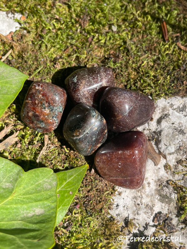 Grenat hessonite roulé