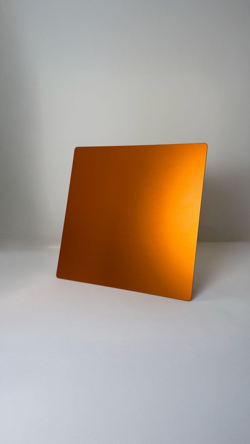 Plaque Tesla orange grande