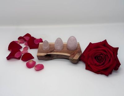 Oeuf de Yoni percé en Quartz rose, taille à choix
