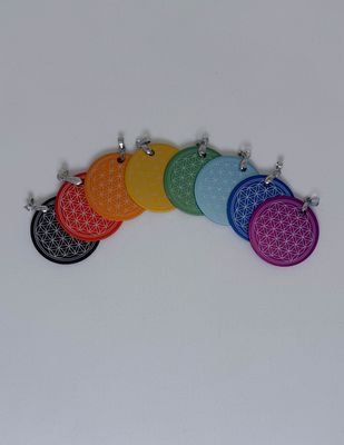 Set de 7 ou 8 pendentifs Tesla chakras fleur de vie