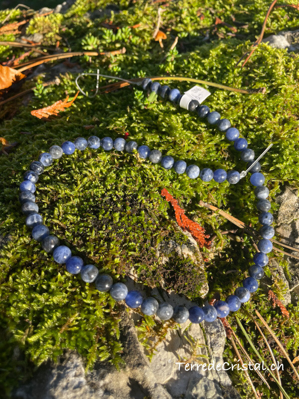 Rang de Sodalite 6 mm Rang de Sodalite 6 mm
