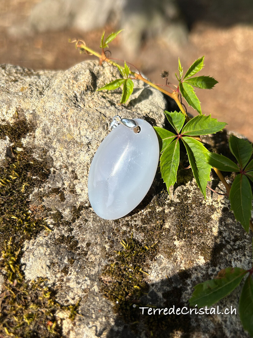 Pendentif en Agate bleue
