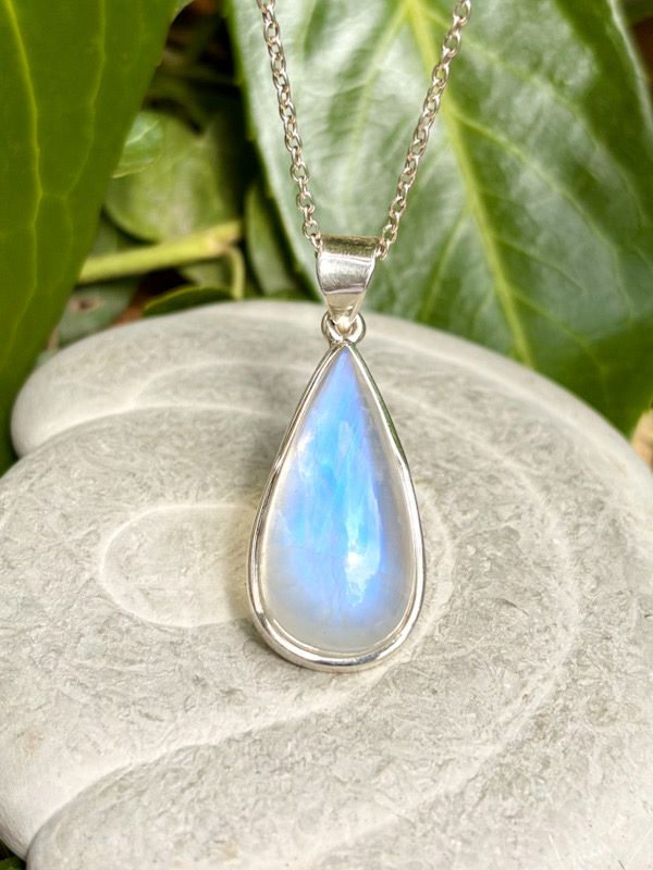 Pendentif en Pierre de lune blanche | goutte