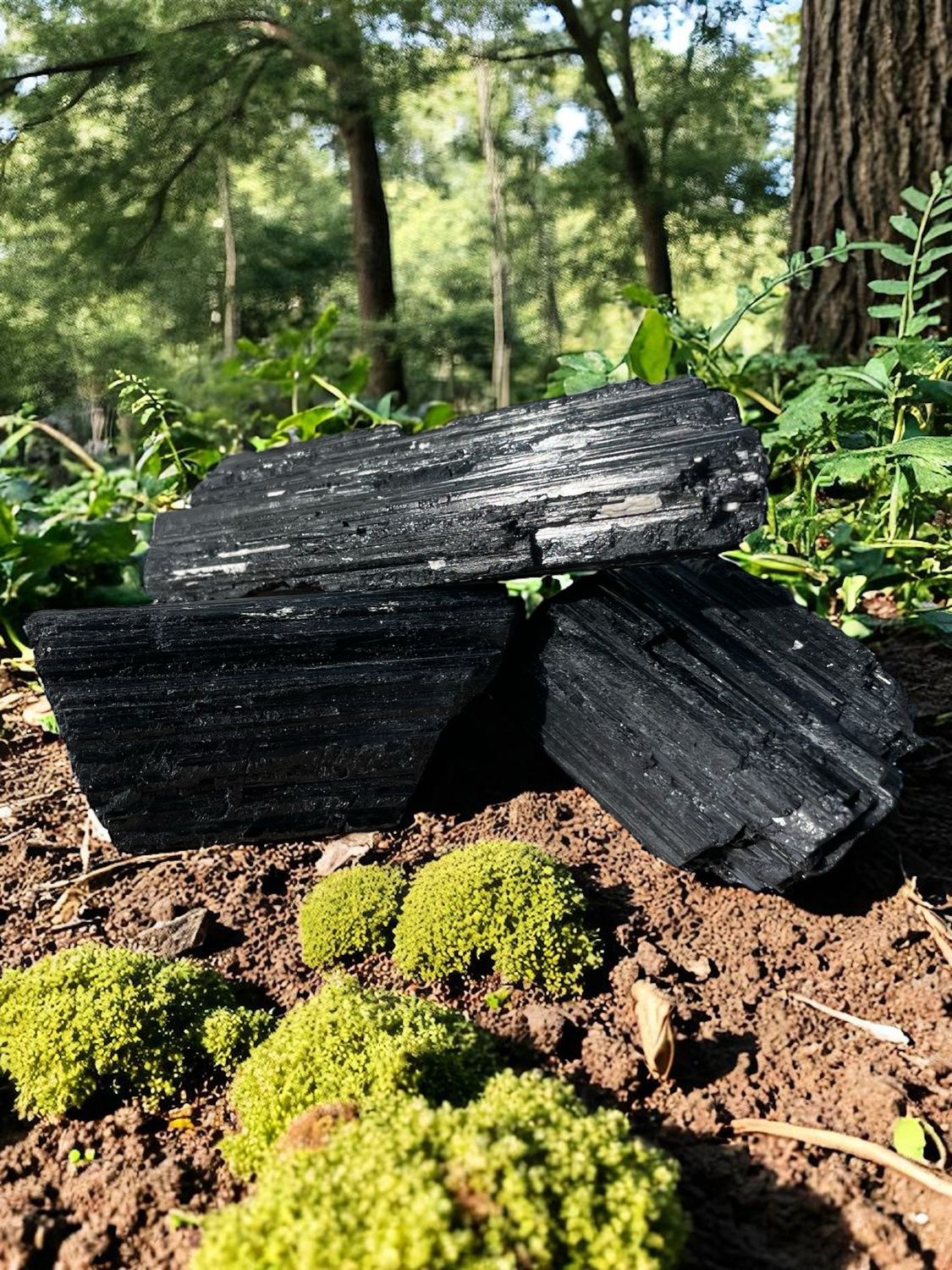 Tourmaline noire brute