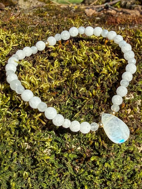 Bracelet "féminin sacrée"