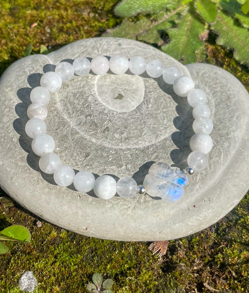 Bracelet en Pierre de lune blanche et fleur 6mm
