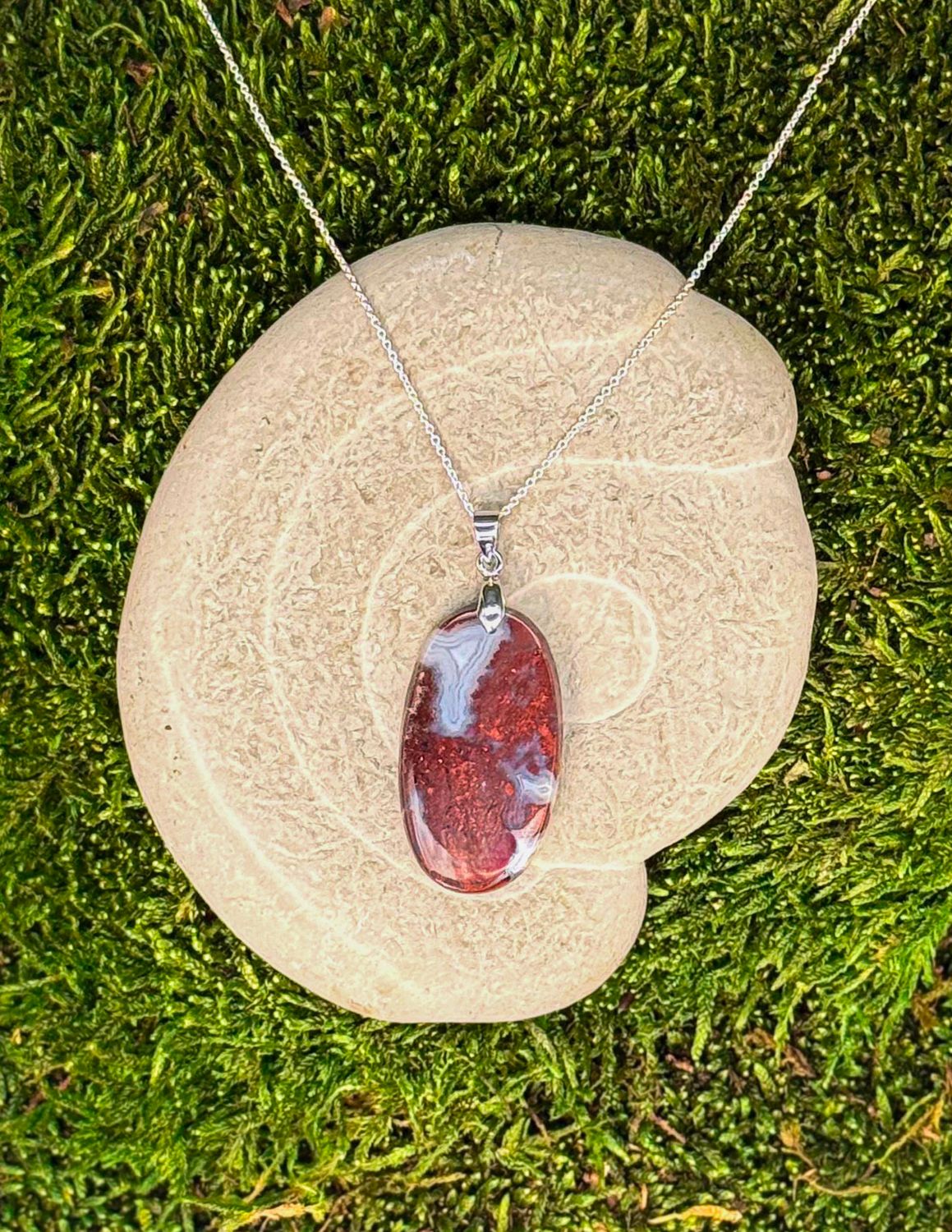 Pendentif en Jaspe rouge