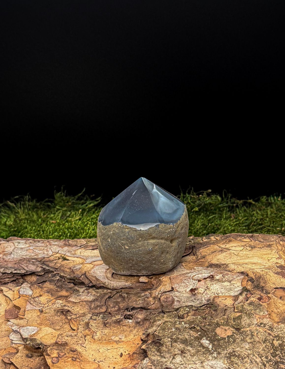 Pointe en Agate bleue semi-brute