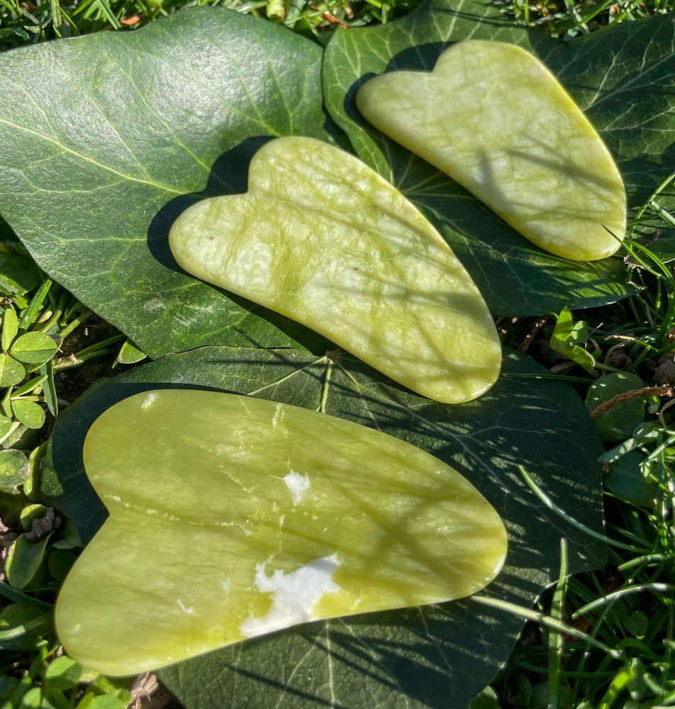 Gua Sha en Jade néphrite