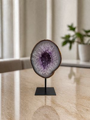 Géode d'Agate &amp; Améthyste sur pied