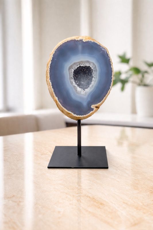 Géode d'Agate sur pied