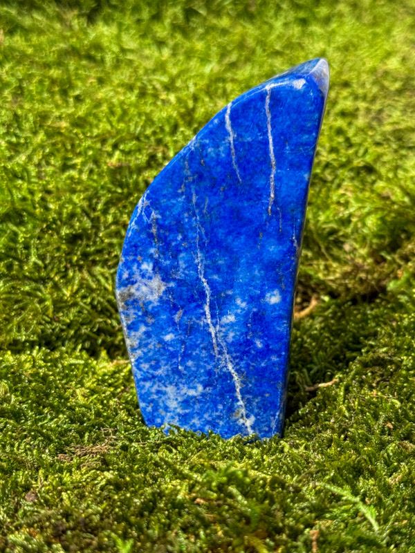 Menhirs en Lapis-Lazuli
