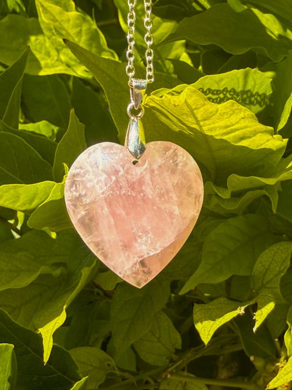 Pendentif en Quartz rose coeur