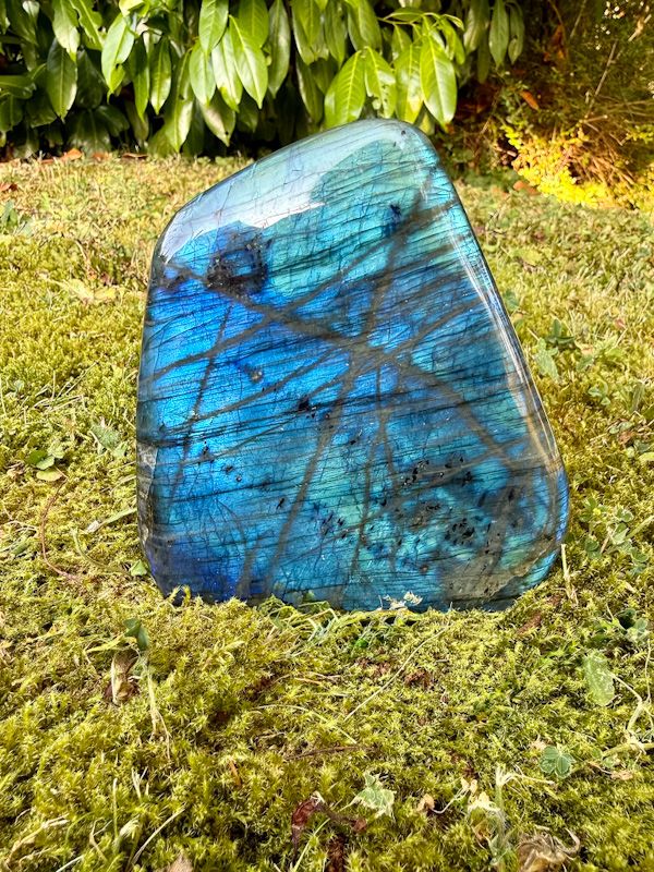 Menhir en Labradorite