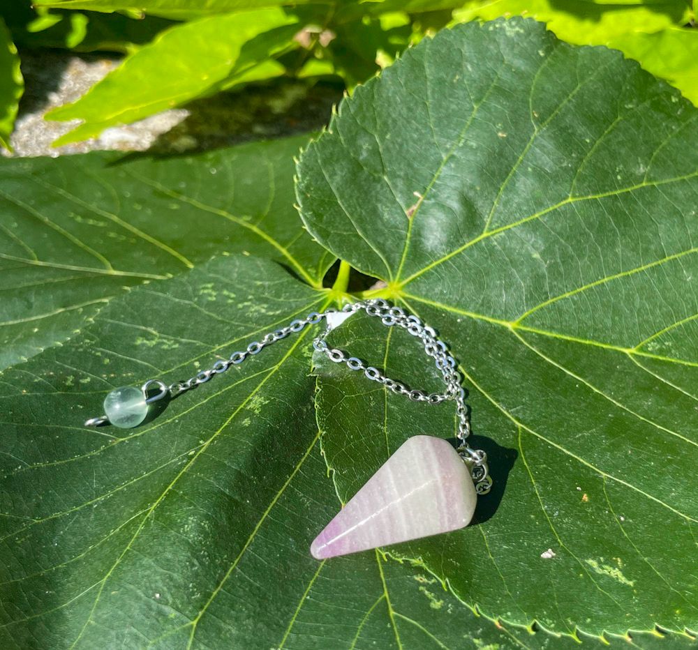 Pendule en Fluorite arc-en-ciel