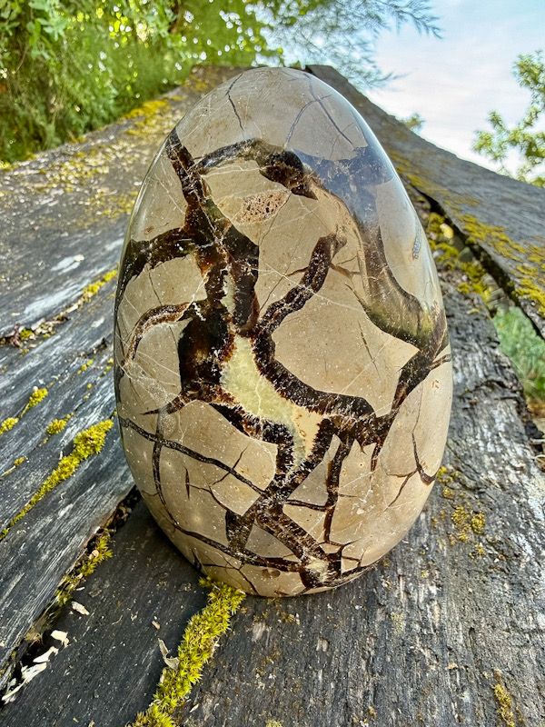 Menhir en Septaria sauvage et Calcite jaune