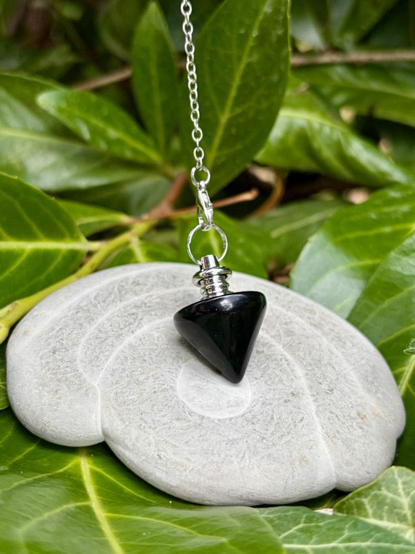 Pendule conique en Obsidienne noire