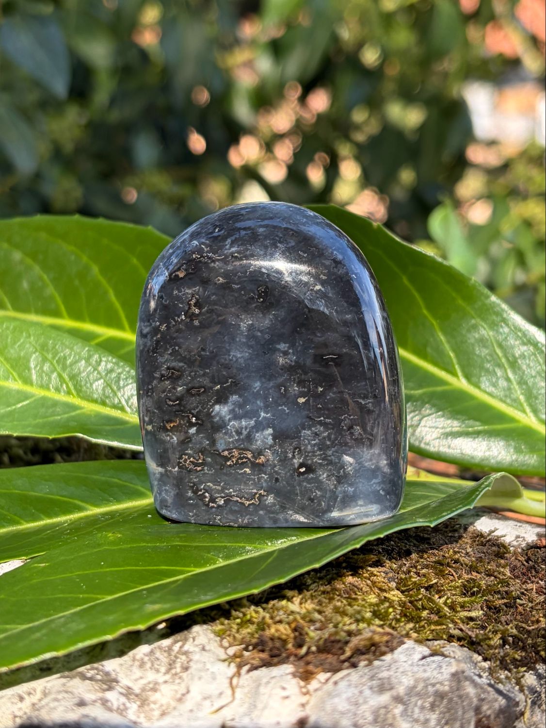 Menhir en Agate bleue
