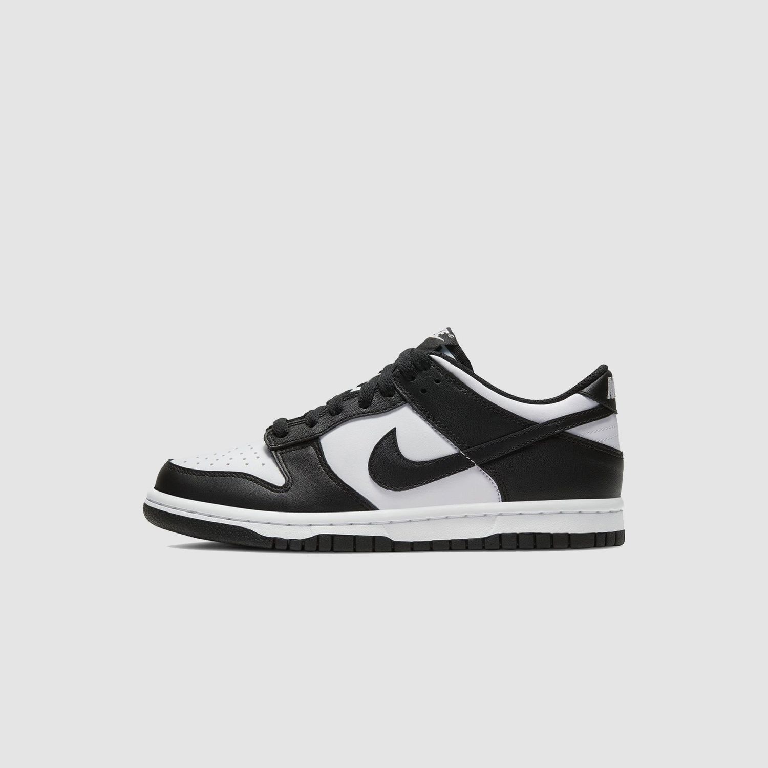 Dunk Low (GS) White/Black