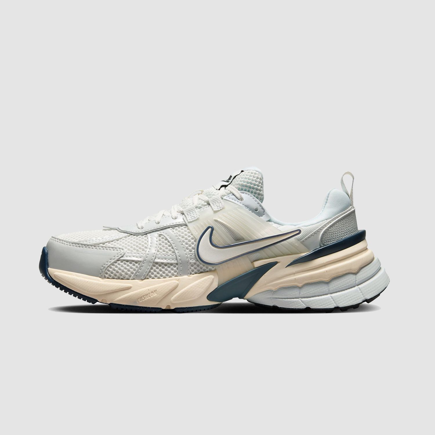 WMNS V2K Run Platinum Tint