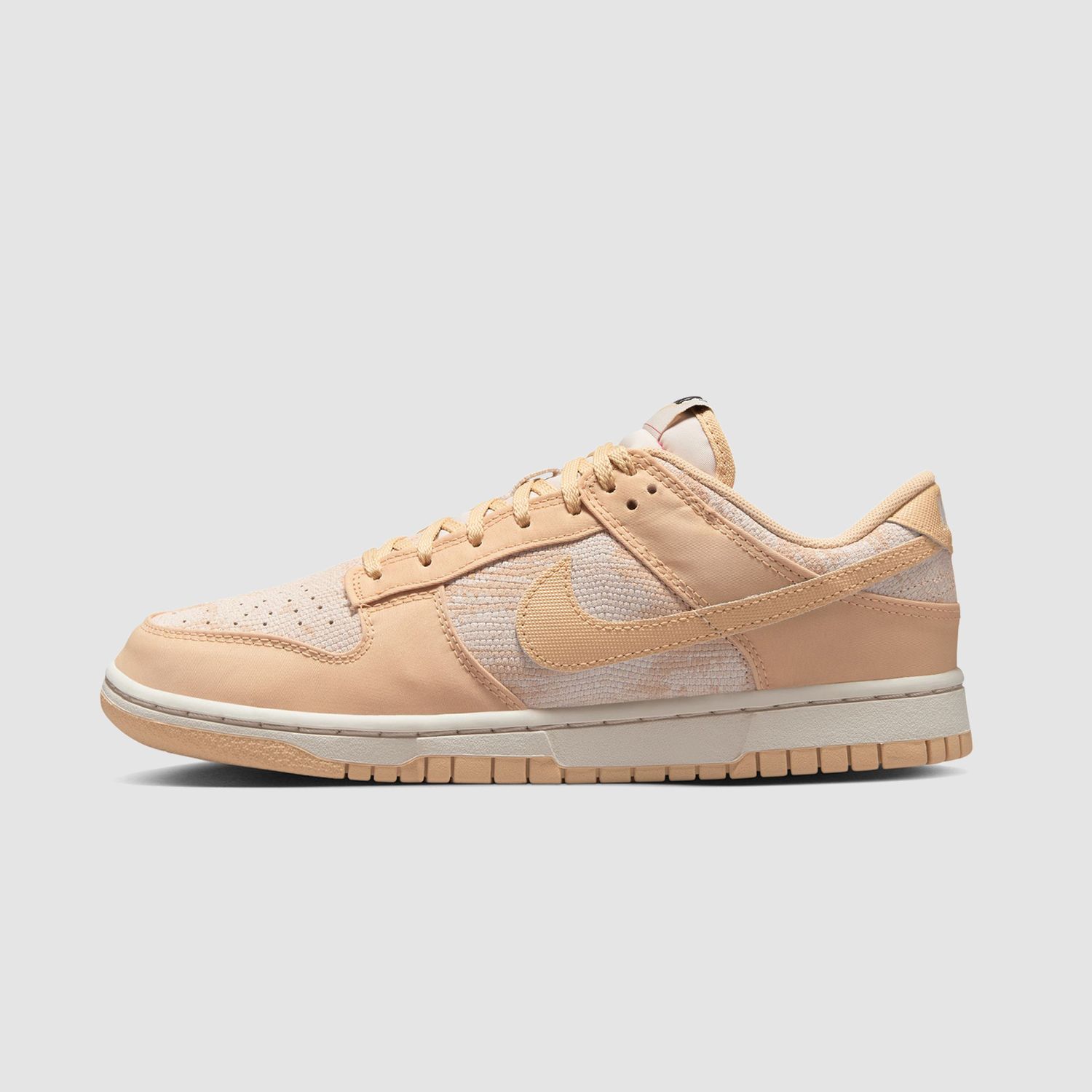 W Dunk Low Orewood Brown / Sesame 