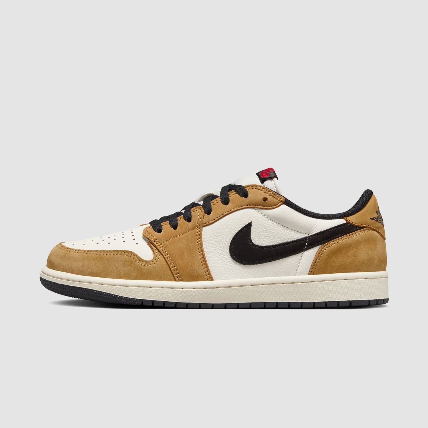 AJ1 Retro Low OG Black/Golden Harvest 