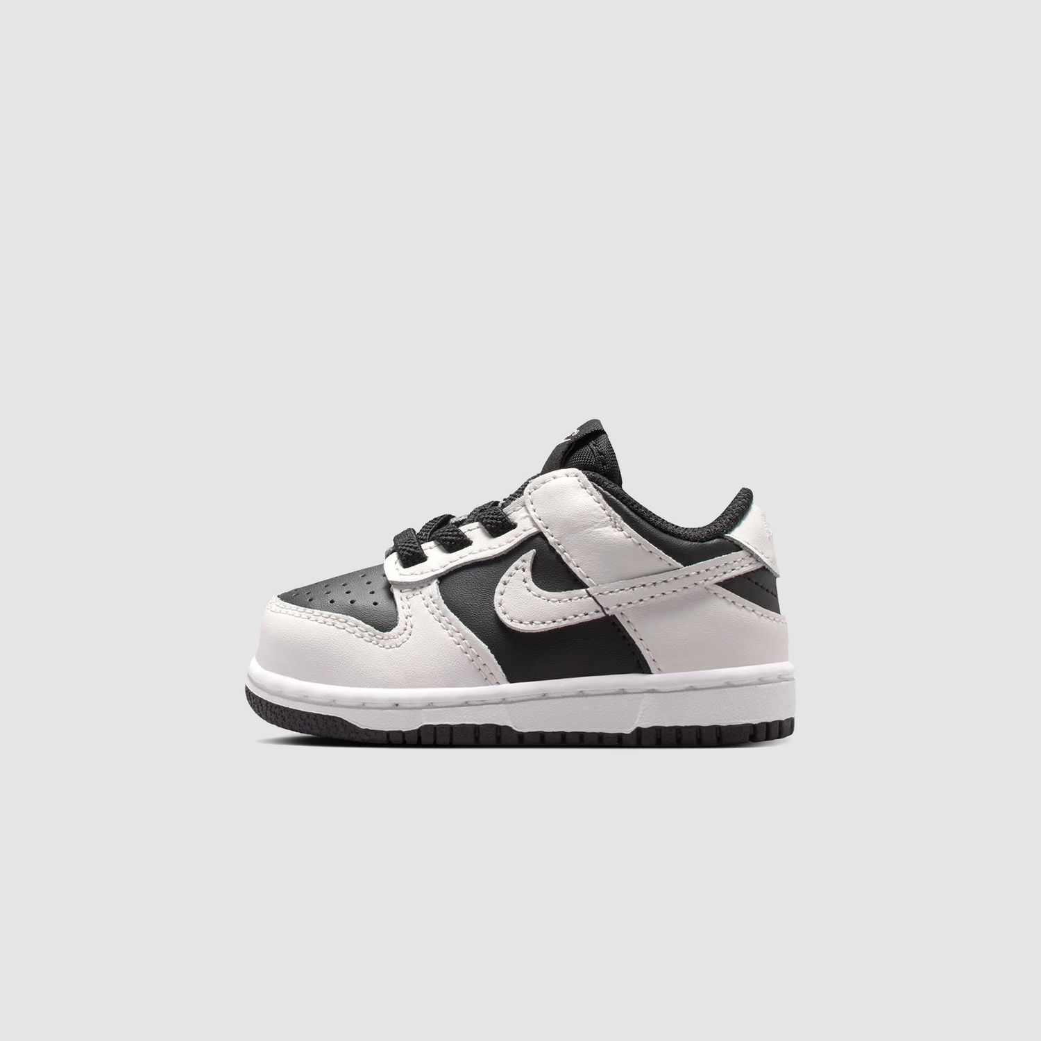 Dunk Low Black/Platinum Tint (TD) 