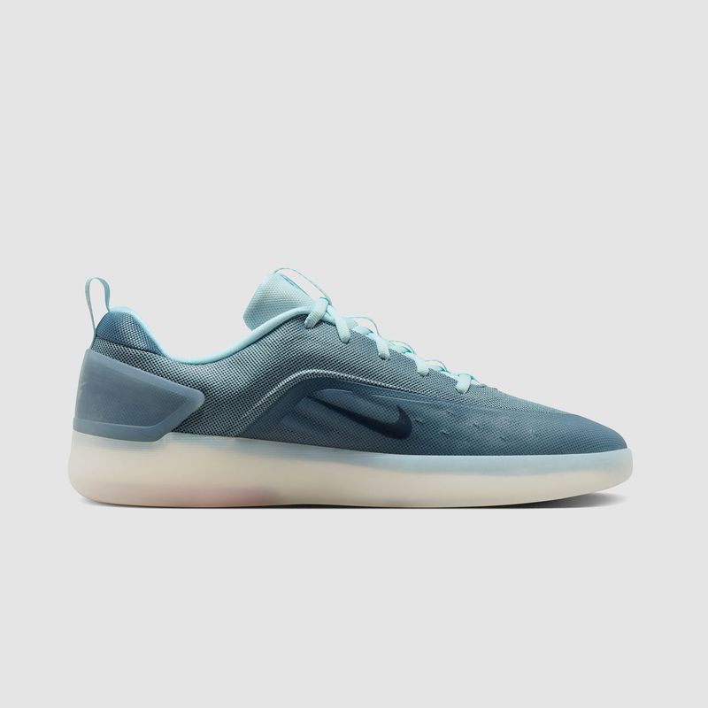 Nyjah 4  Glacier/Blue