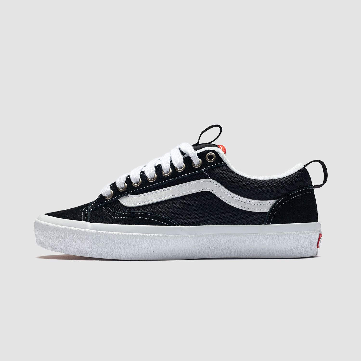 Skate Old Skool 36+ Black/White