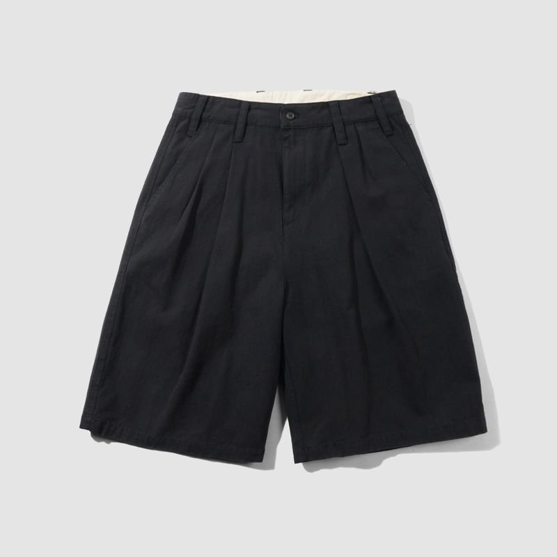 Pleated Shorts Washed Black