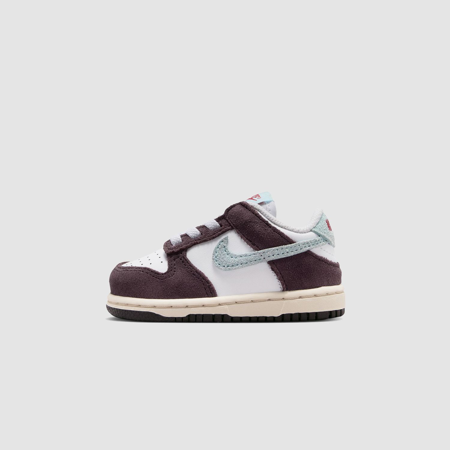 Dunk Low SE White/Glacier Blue (TD)