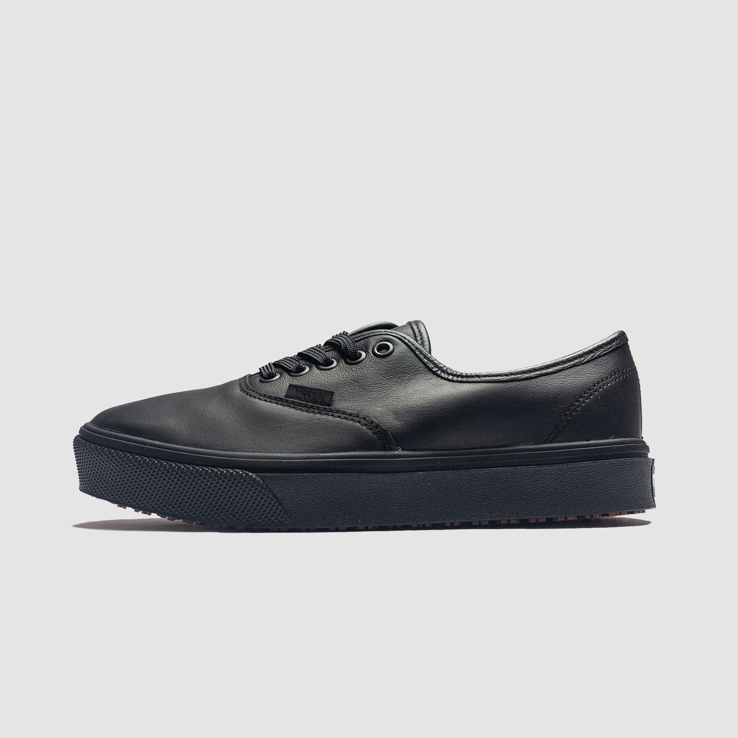 Authentic MFTM Series III Leather Black/Gum