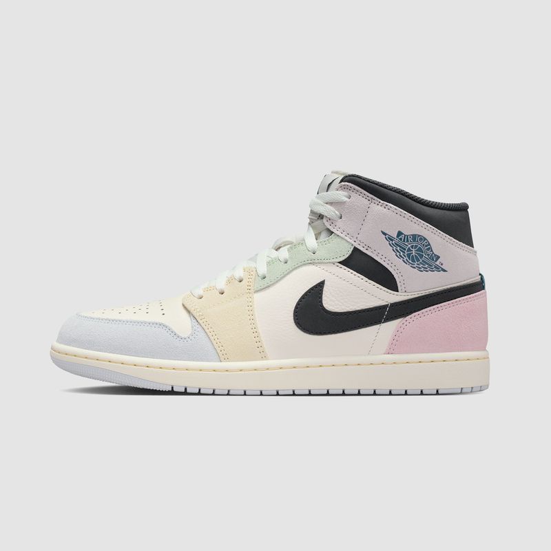 AJ1 Mid SE Sail/Iced Jade