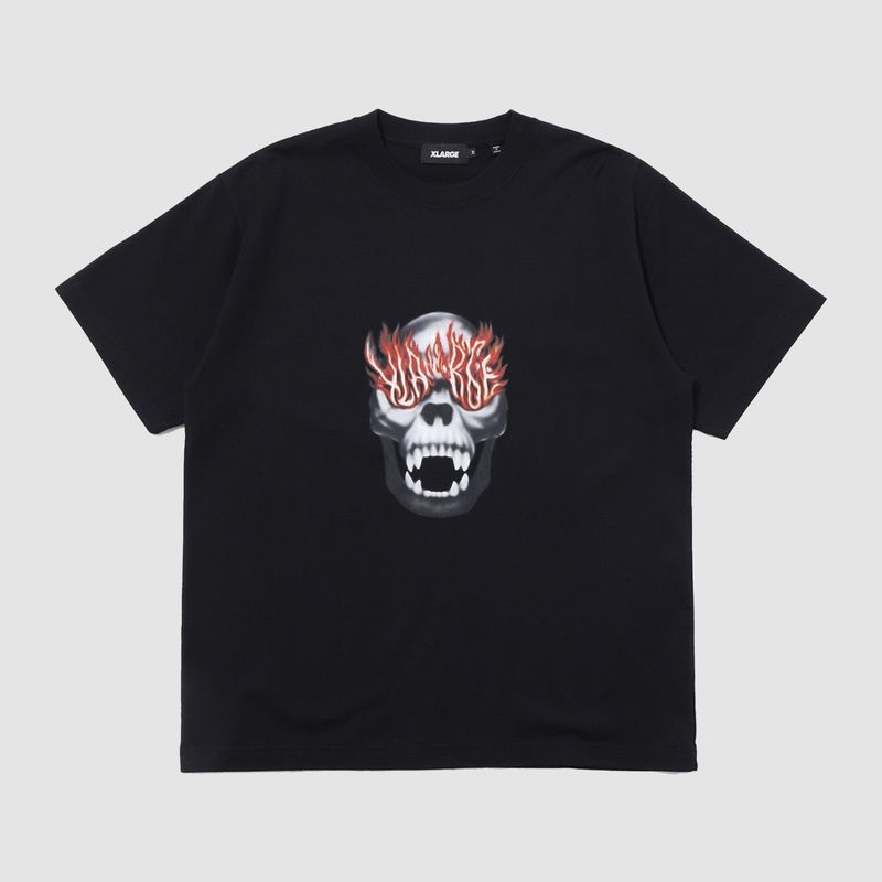 Skull In Flames Tee Black