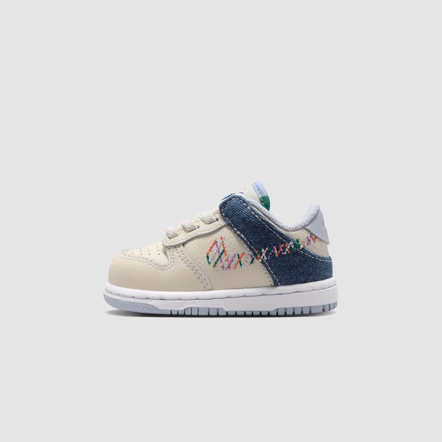 Dunk Low (TD) 'Soft Pearl'